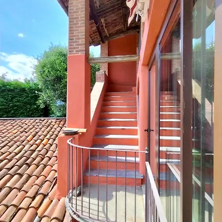Casa Luciana Holiday home *